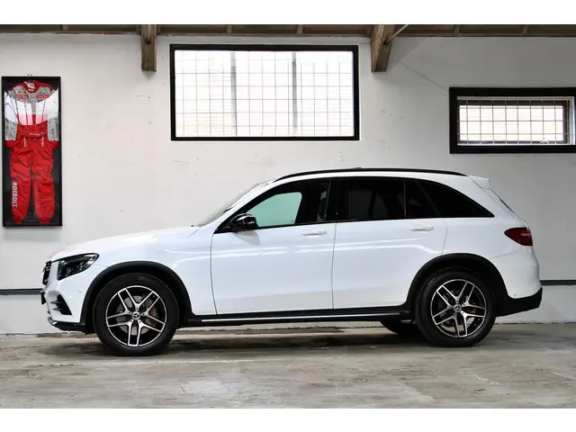Mercedes-Benz GLC 2