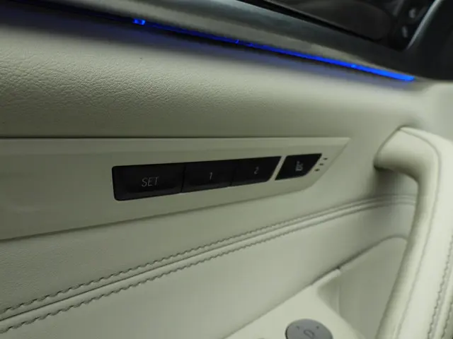 BMW 5 Serie Touring 530e xDrive 2024 Hybride Benzine 25