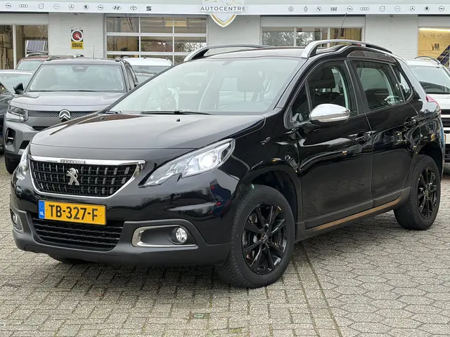 Peugeot 2008 1.2 PureTech Blue Lion 2018 Benzine 6