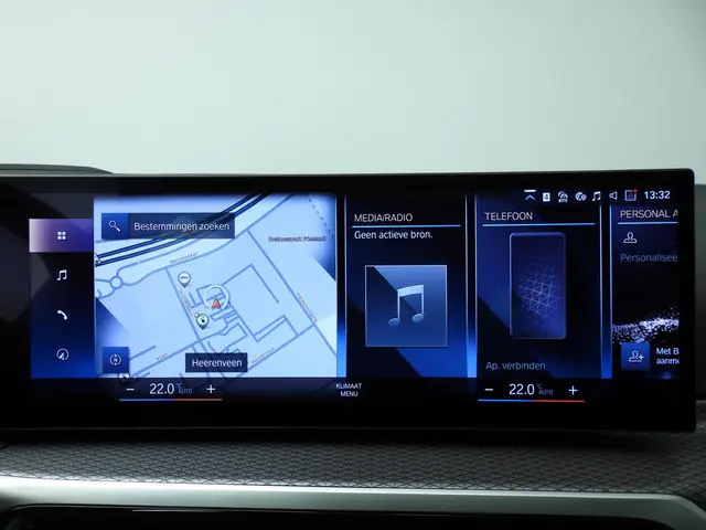 BMW 3 Serie Touring 330e xDrive 2024 Hybride Benzine 17