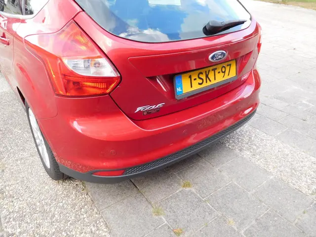 Ford Focus 1.0 EcoBoost Titanium 2013 Benzine 4