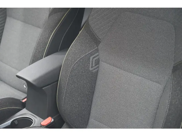 Renault Captur Mild Hybrid 160 EDC Techno 2024 Benzine 27