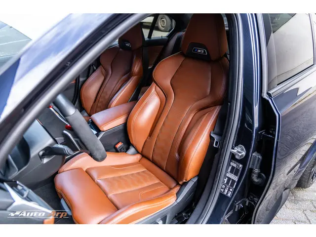 BMW M3 3-serie xDrive Competition 2021 Benzine 14