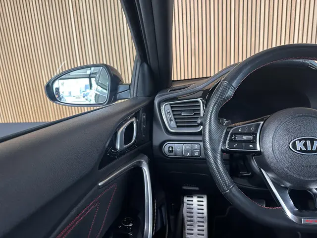 Kia ProCeed 1.6 T-GDI GT 2021 Benzine 26