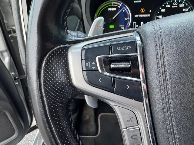 Mitsubishi Outlander 2.4 PHEV Pure 2018 Hybride Benzine 13