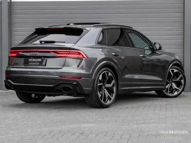 Audi RSQ8 4.0 TFSI V8 quattro 2021 Benzine 4