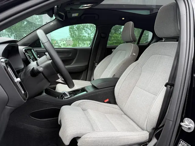 Volvo C40 Single Motor Core 69 kWh 2023 Elektrisch 9