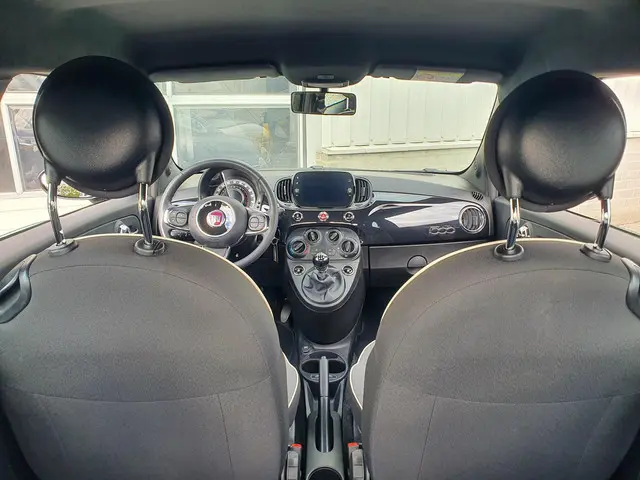 Fiat 500 1.0 Hybrid Lounge 2020 Benzine 8