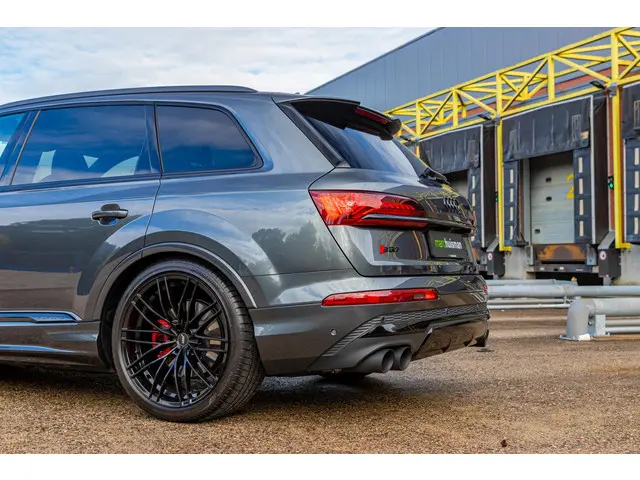 Audi SQ7 4.0 TFSI quattro ABT 7p 2024 Benzine 82