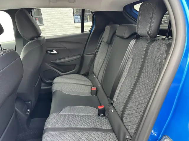 Peugeot 208 1.2 Turbo 100 PK Allure 2025 Benzine 30