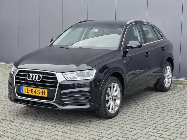 Audi Q3 1.4 TFSI CoD Adrenalin Automaat 2016 Benzine