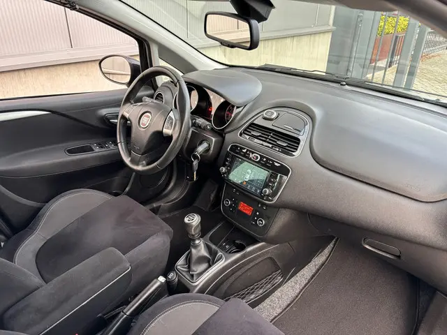 Fiat Punto Evo 0.9 TwinAir Lounge 2015 Benzine 11