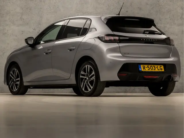 Peugeot 208 1.2 PureTech Allure Deluxe 2022 Benzine 3