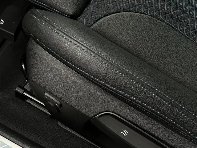 BMW 1 Serie 120d High Executive 2020 Diesel 14