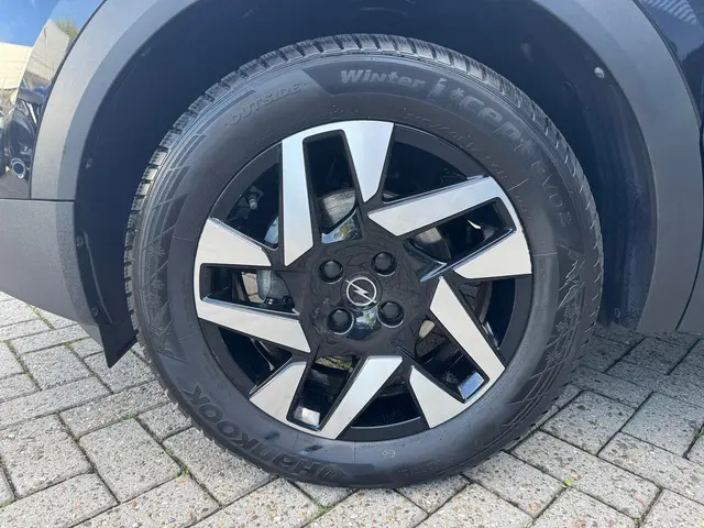 Opel Mokka 1.2 Turbo Elegance 2023 Benzine 28