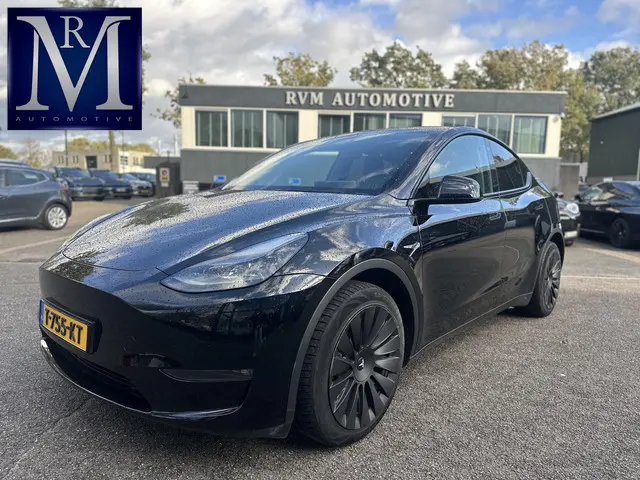 Tesla Model Y Long Range AWD 75 kWh 2023 Elektrisch