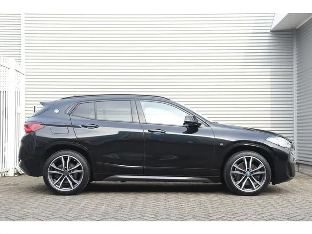 BMW X2 xDrive25e 2023 Hybride Benzine 5
