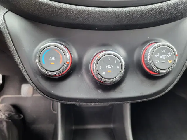 Opel KARL 1.0 Edition Airco PDC 2019 Benzine 11