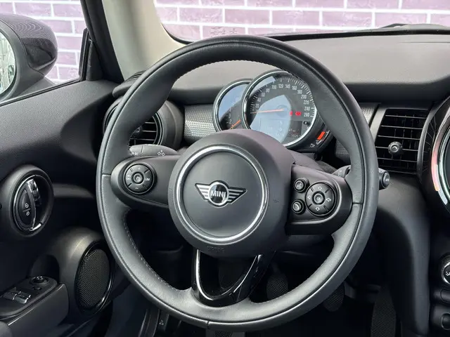 MINI Cooper Mini 1.5 Salt 2020 Benzine 14