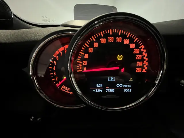 MINI Cooper Mini 2.0 John Works Chili 2019 Benzine 23