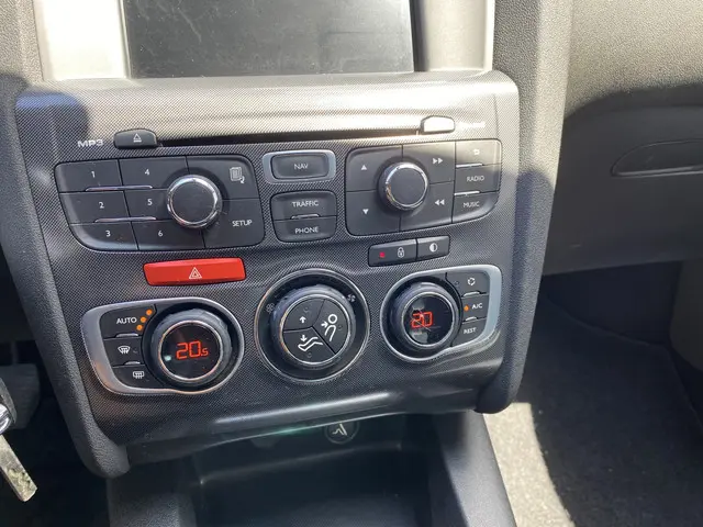 Citroën C4 1.6 VTi Ligne Business 2013 Benzine 11