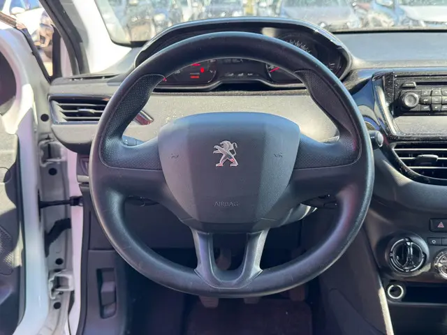 Peugeot 208 1.0 VTi Access / AIRCO / NAP 2014 Benzine 12