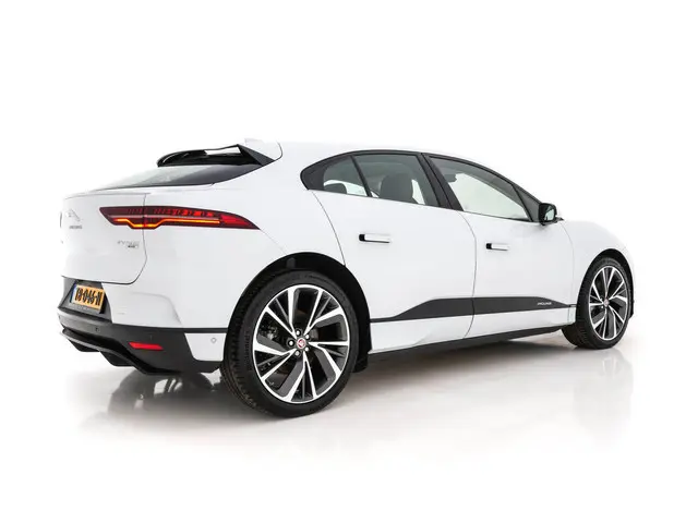 Jaguar I-PACE EV400 HSE First Edition AWD 2018 Elektrisch 6