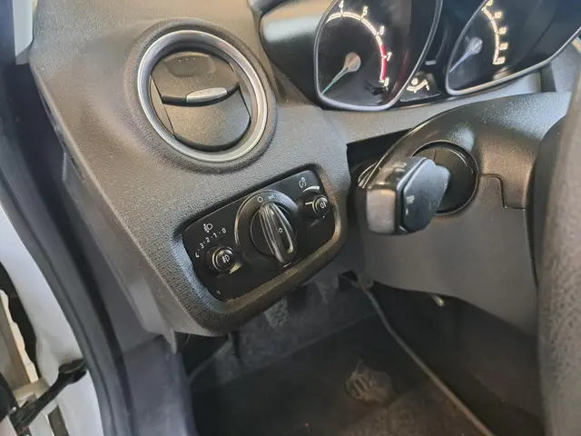 Ford Fiesta 1.0 EcoBoost Titanium 2013 Benzine 16