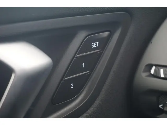 BMW 2 Serie Gran Coupé M235 xDrive 2026 Benzine 21