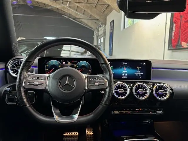 Mercedes-Benz CLA 220 2019 Benzine 20