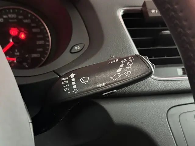 Audi Q3 1.4 TFSI CoD 2015 Benzine 30