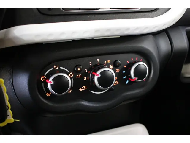 Renault Twingo 1.0 SCe Collection 2017 Benzine 19