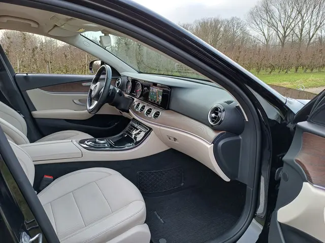 Mercedes-Benz E-Klasse 200 Prestige 2016 Benzine 32