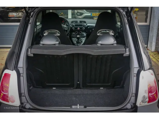 Fiat 500 1.4 T-Jet Abarth Custom 2015 Benzine 23