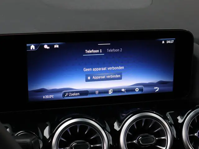 Mercedes-Benz GLA 250 e AMG line 2024 Hybride Benzine 23