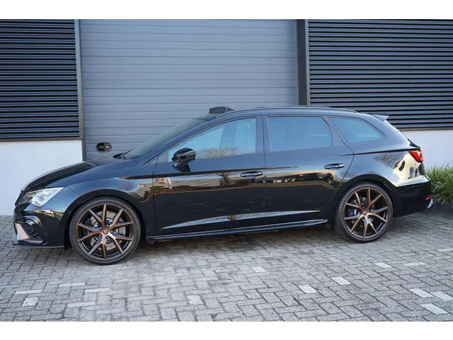 SEAT Leon ST 2.0 TSI 4DRIVE CUPRA R 2020 Benzine 8