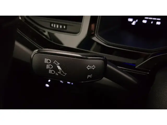 Volkswagen Polo 1.0 TSI DSG Life 2022 Benzine 18