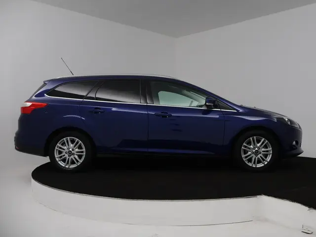 Ford Focus Wagon 1.0 EcoBoost Titanium 2014 Benzine 6