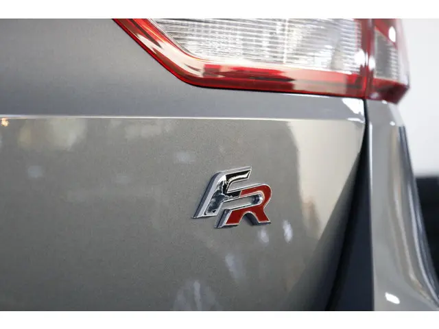 SEAT Leon ST 1.4 TSI ACT FR Dynamic 2015 Benzine 12