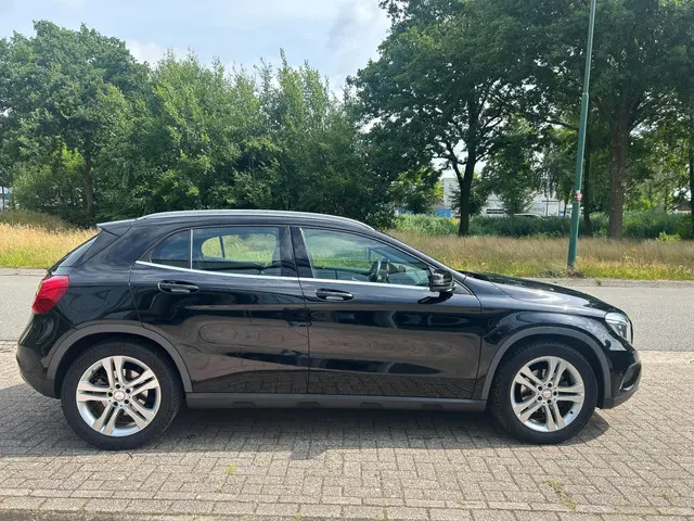 Mercedes-Benz GLA 180 Ambition ,93000 km N.A.P 2016 Benzine 5