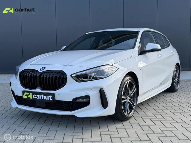 BMW 1 Serie 118i M sport High exce. 2021 Benzine