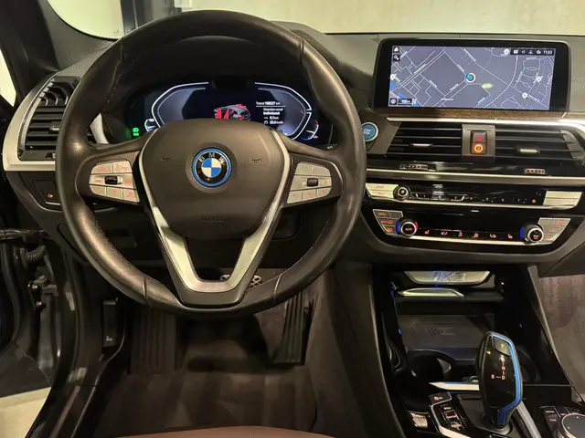 BMW iX3 Executive 80 kWh 2021 Elektrisch 4