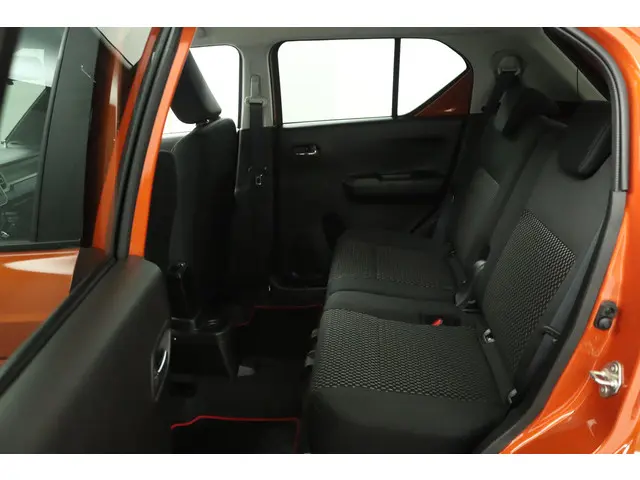 Suzuki Ignis 1.2 Smart Hybrid Style 2023 Benzine 18