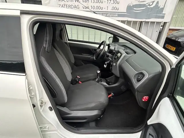 Peugeot 108 1.0 e-VTi Active 2020 Benzine 14