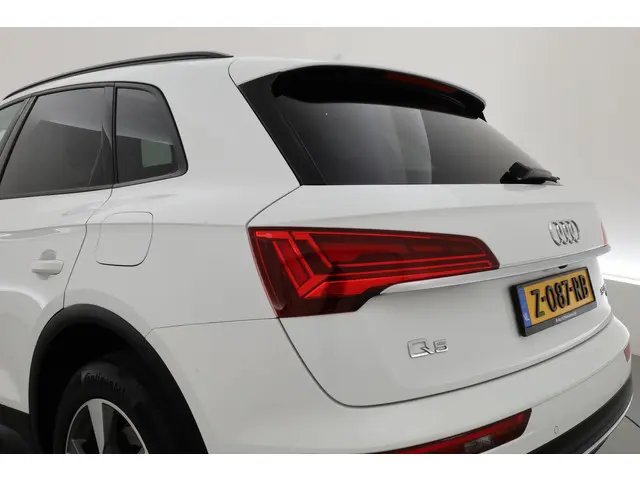 Audi Q5 50 TFSI e 2021 Hybride Benzine 54