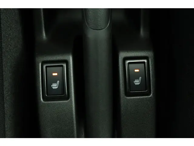 Suzuki Swift 1.2 Select Smart Hybrid 2025 Benzine 68