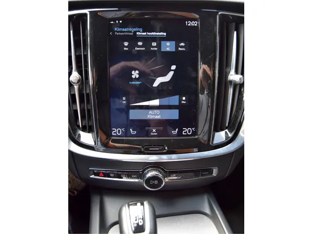 Volvo V60 2.0 T4 R-Design Automaat 2020 Benzine 27