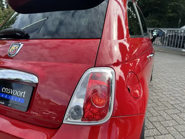 Fiat 500 1.4 T-Jet Abarth Elaborabile 2015 Benzine 15