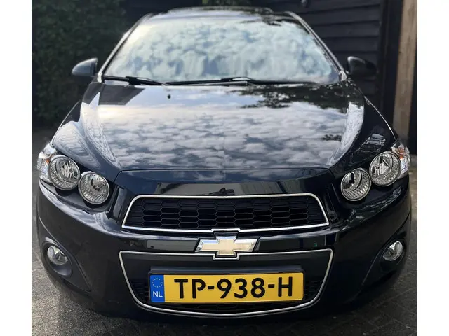 Chevrolet Aveo 1.6 2012 Benzine 3