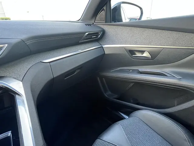 Peugeot 3008 1.6 PureTech GT Line 2020 Benzine 87